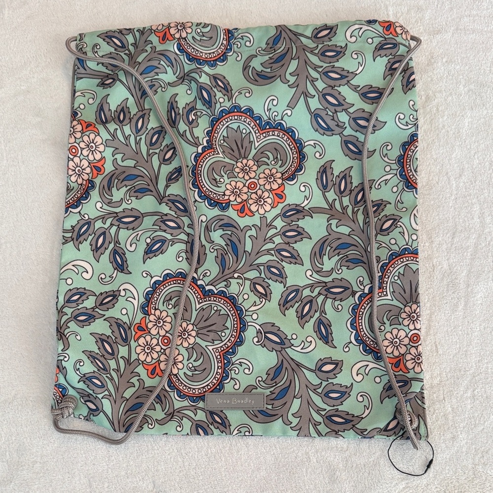 Vera Bradley Fan Flowers Mint and Coral Paisley‎ Drawstring Bag NWOT